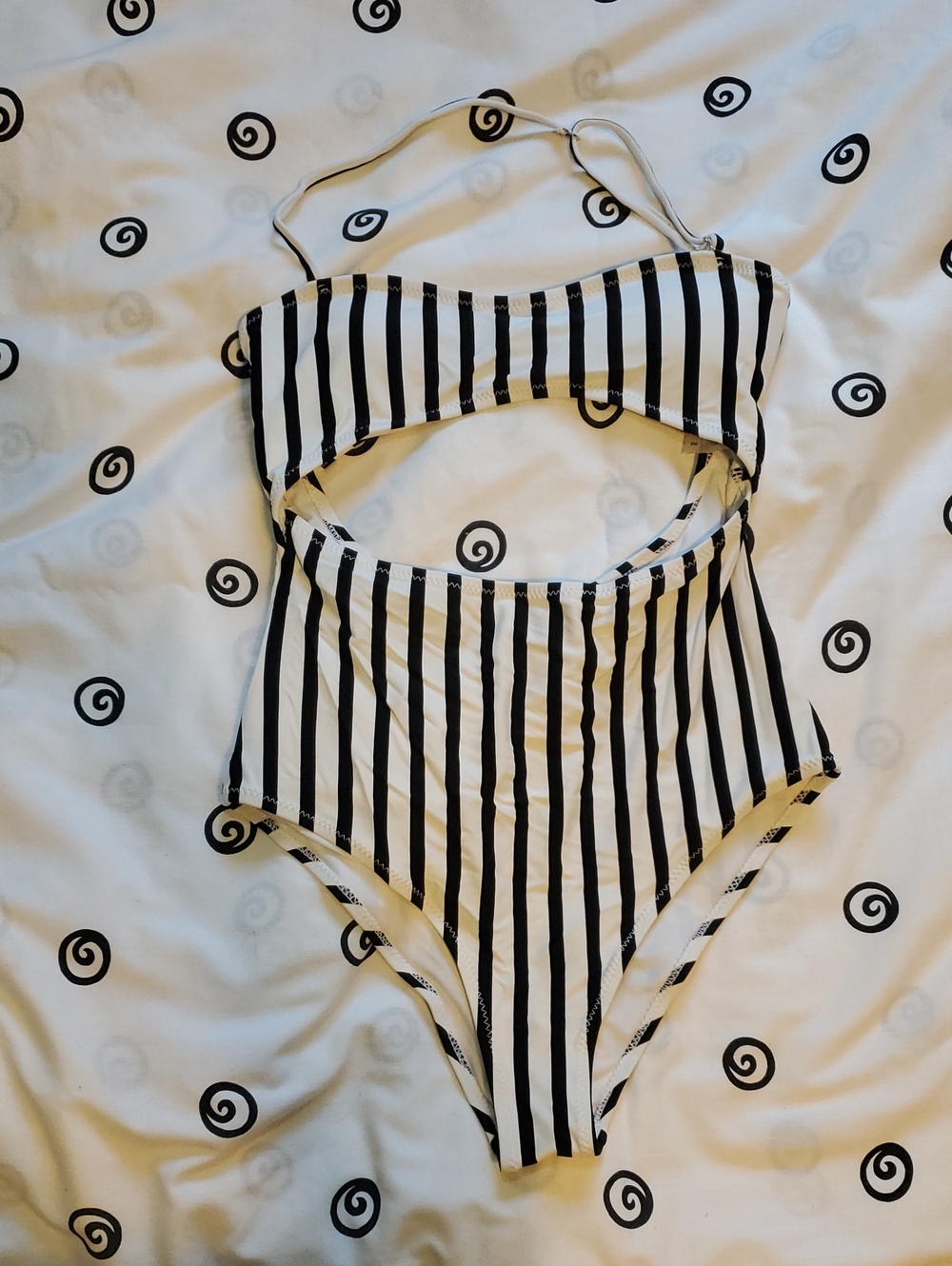 Cupshe Striped Monokini